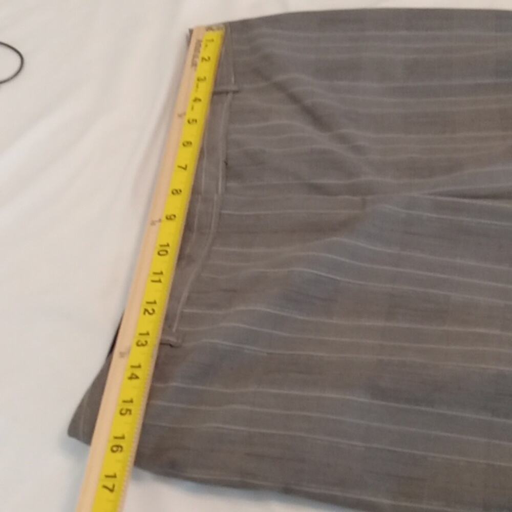 Tapemeasure Size 10 Career Dress Pants with Cuffs - Picture 6 of 9